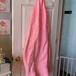 Super cute bubble pink dress that would be perfect for brunch